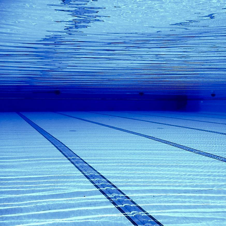 Free swimming pool image